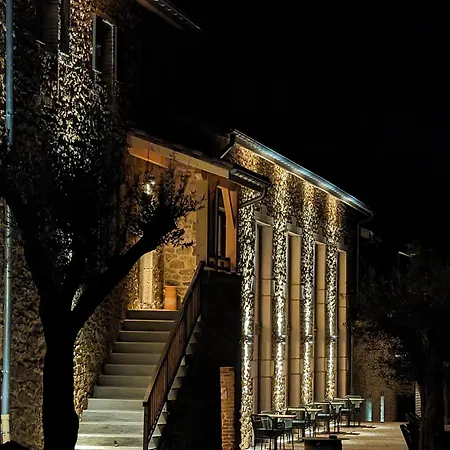 Chateau De Villars, Chambres, Avec La Chapelle-Villars