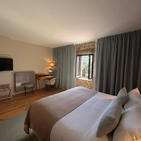 Chateau De Villars, Chambres, Avec Hotel *